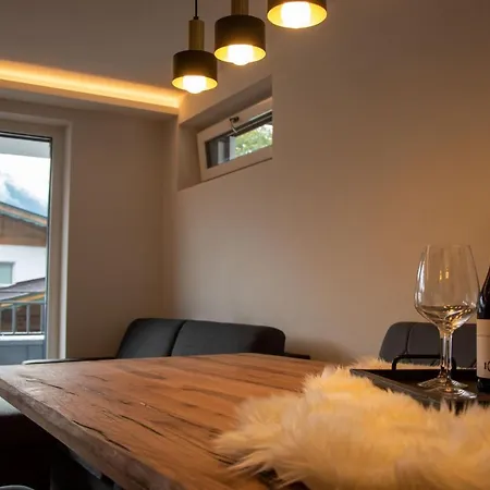 Das Neue Sonnberg Living, Ski In-Ski Out Brixen im Thale Extérieur photo