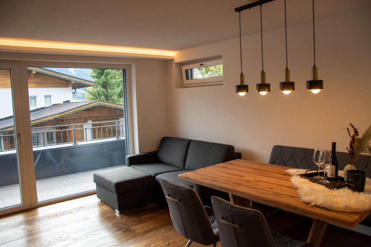 Neue Sonnberg Living, In-ski Out Appartement *